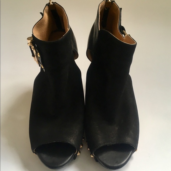 Gucci Platform Heels Pumps Gold Stud Suede Leather - Picture 3 of 8